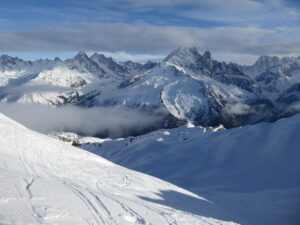 Des aiguilles du Tour aux grandes Jorasses