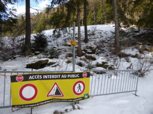 Sentier habituel entre le Praillon et les Tseppes fermé actuellement