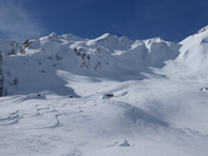 Première combe sous les côtes de Serena
