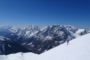 Début descente en sud sur fond d'Armet