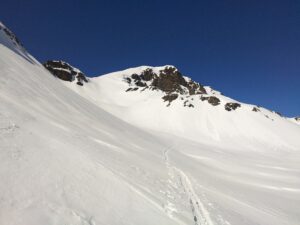 Partie haute de la montée au mont Rouge