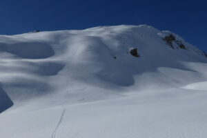 Bonne neige dans la descente du Combe Varin