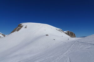 Descente du point 2109 après la traversée