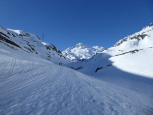 Dans la montée au col du GSB