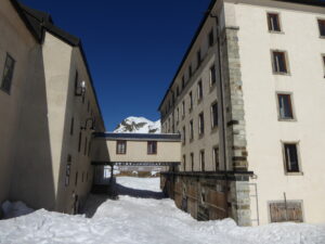 Entrée de l'Hospice